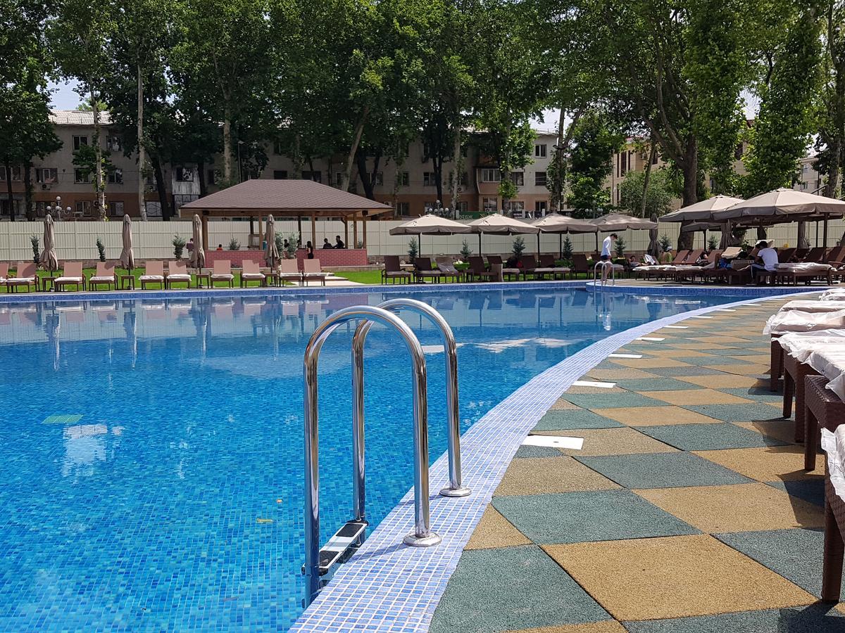 Aidana Plaza Hotel Шымкент Экстерьер фото